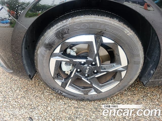 Kia K5 2025 — фото 9 из 10