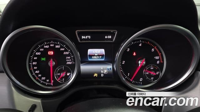 Mercedes-Benz GLE-Class 2018 — Фото 8/20