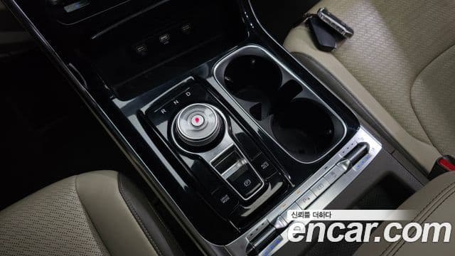 Kia Carnival 2021 — Фото 9/20