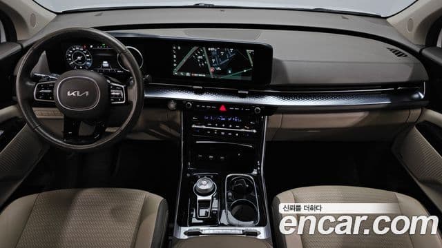 Kia Carnival 2022 — ფოტო 9/20