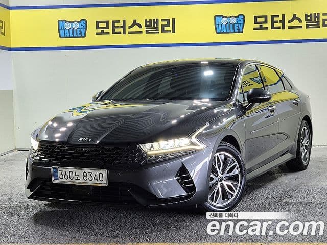 Kia K5 2020 — Şəkil 17/20
