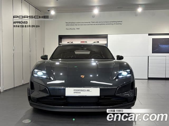 Porsche Taycan 2025 — ფოტო 15/19