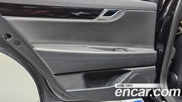 Genesis G80 2022 — Şəkil 20/38