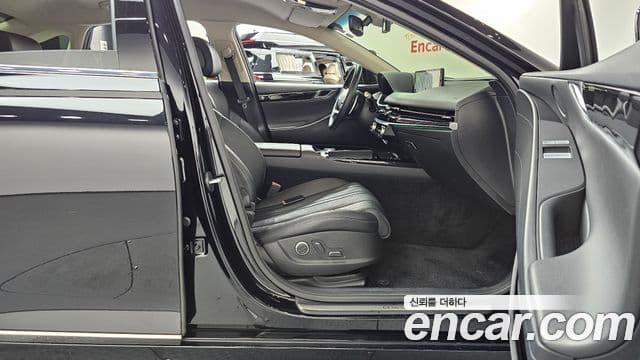 Genesis G80 2022 — Şəkil 23/38