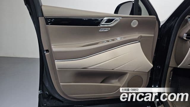 Genesis GV80 2023 — ფოტო 35/35