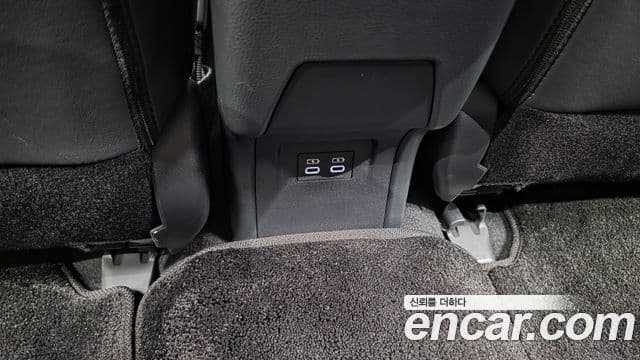 Toyota Prius 2026 — Photo 10/35