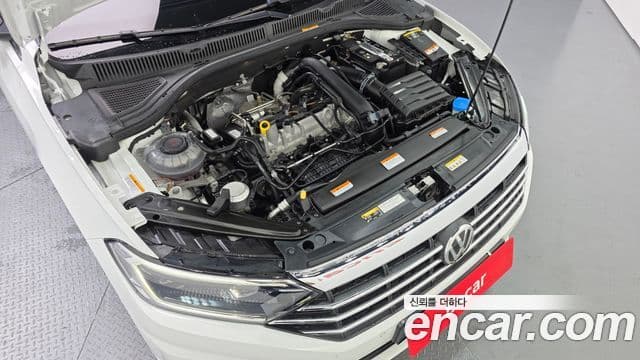Volkswagen Jetta 2021 — Şəkil 5/20