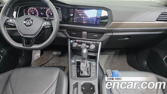 Volkswagen Jetta 2021 — Şəkil 14/20