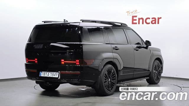 Hyundai Santa Fe 2025 — ფოტო 2/20