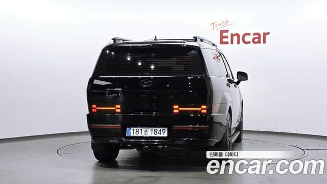 Hyundai Santa Fe 2025 — ფოტო 4/20