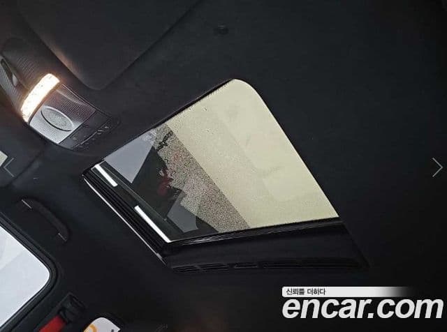 Mercedes-Benz G-Class 2022 — ფოტო 14/20