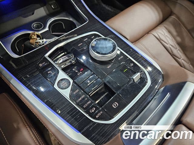 BMW X5 2024 — ფოტო 8/20