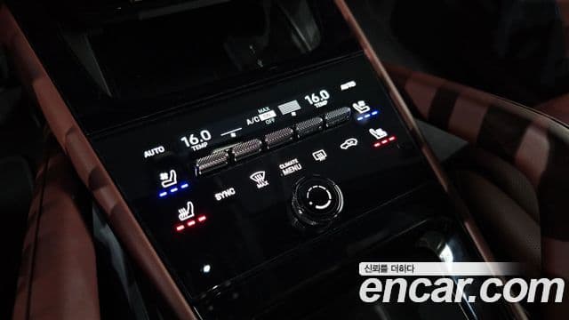 Porsche Cayenne 2024 — ფოტო 18/20