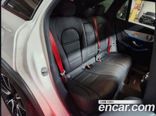 Mercedes-Benz GLC-Class 2018 — Фото 5/11
