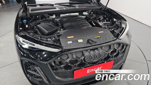 Audi Q5 2025 — ფოტო 6/20