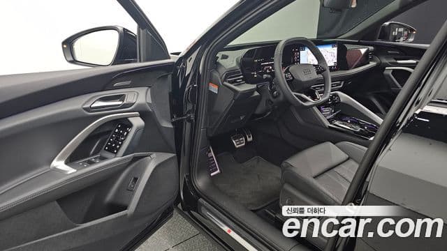 Audi Q5 2025 — ფოტო 11/20