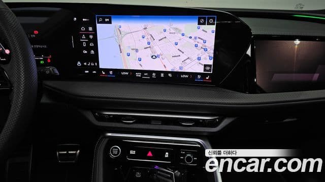 Audi Q5 2025 — ფოტო 14/20