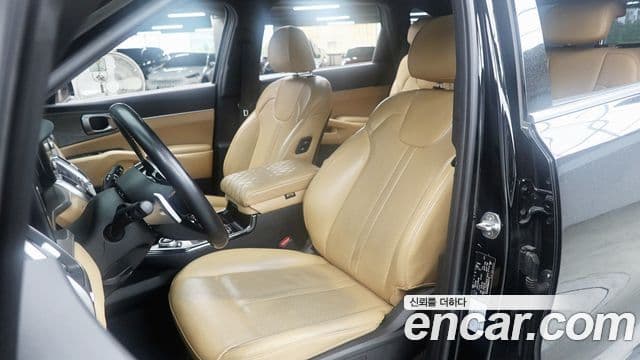 Kia Sorento 2020 — ფოტო 10/18