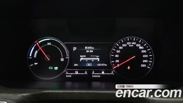 Kia Sorento 2020 — ფოტო 6/18