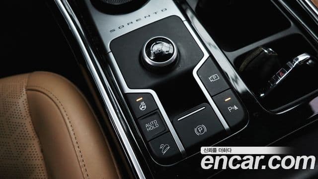 Kia Sorento 2020 — ფოტო 14/18