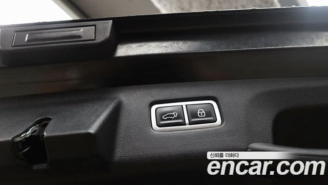 Kia Sorento 2020 — ფოტო 16/18