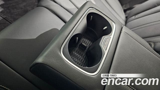 Genesis GV80 2023 — Photo 4/31