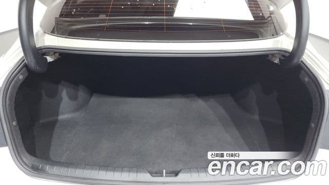 Hyundai Sonata 2021 — Şəkil 18/20