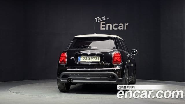 Mini Cooper 2022 — Şəkil 13/20