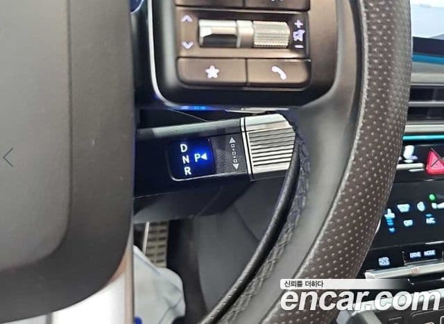 Hyundai Santa Fe 2024 — ფოტო 7/20
