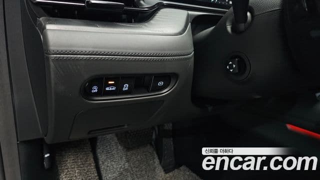 Genesis G90 2024 — ფოტო 19/20