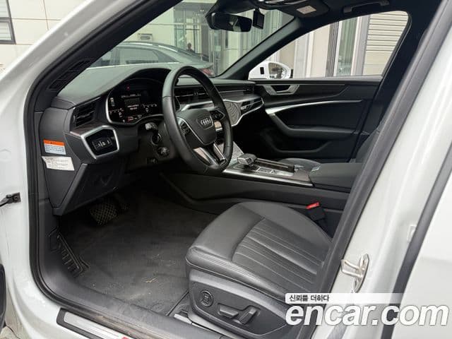 Audi A6 2021 — ფოტო 7/17