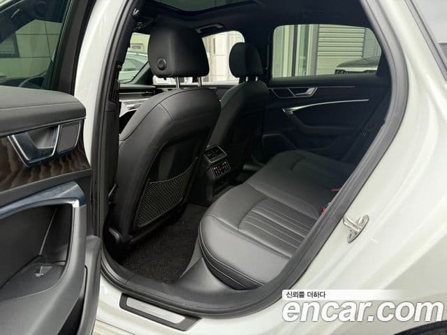 Audi A6 2021 — ფოტო 10/17