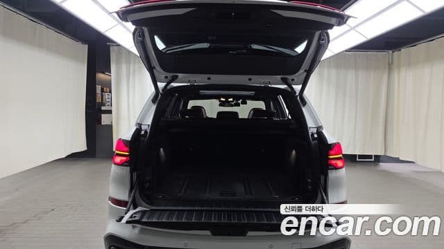 BMW X5 2025 — ფოტო 18/20