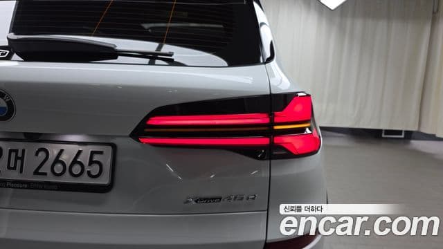 BMW X5 2025 — Photo 16/32