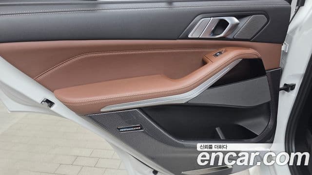 BMW X5 2025 — Photo 10/32