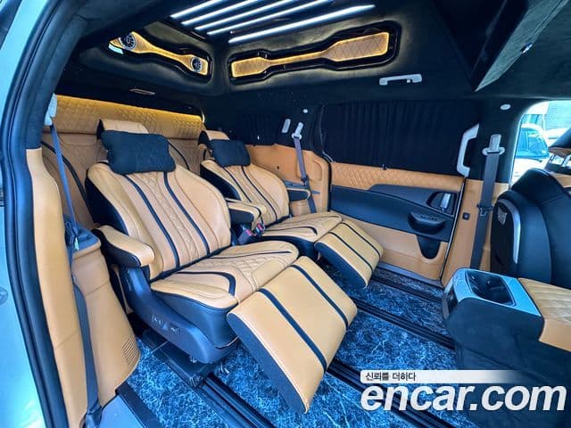 Kia Carnival 2024 — Şəkil 9/20