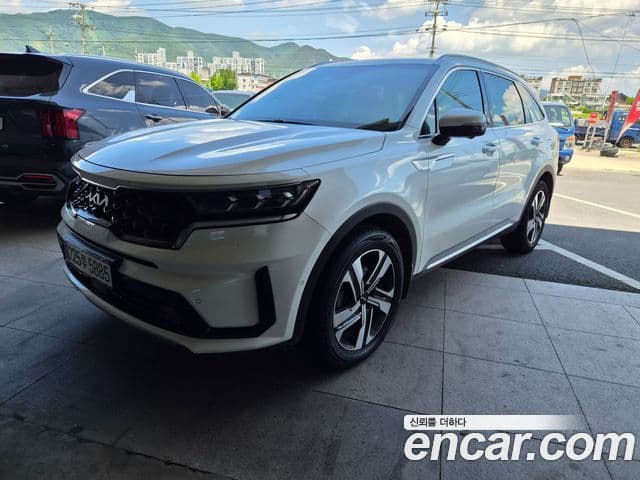 Kia Sorento 2023 — ფოტო 1/9