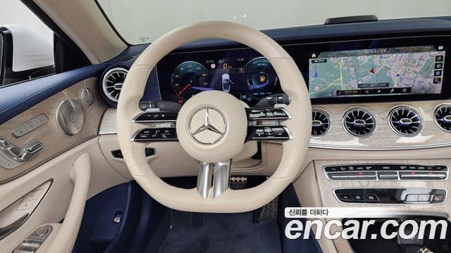 Mercedes-Benz E-Class 2022 — Şəkil 13/20