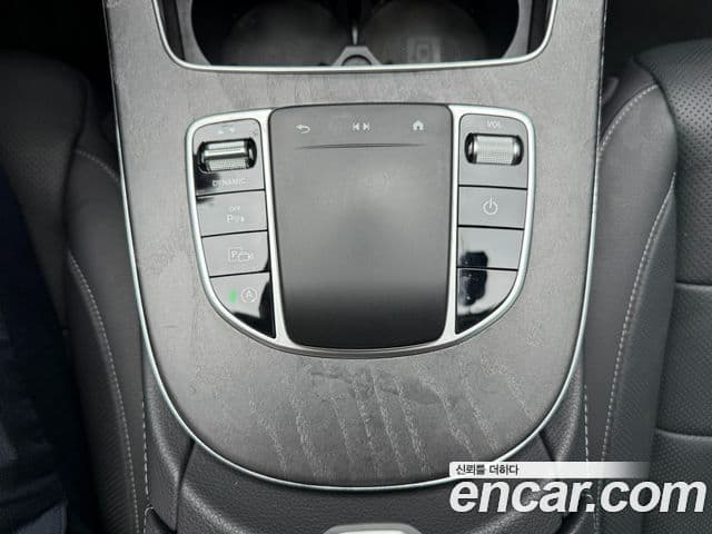 Mercedes-Benz E-Class 2022 — Şəkil 14/19