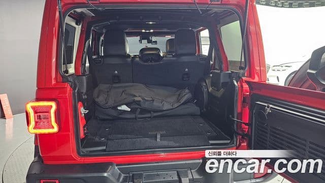 Jeep Wrangler 2021 — Photo 4/30