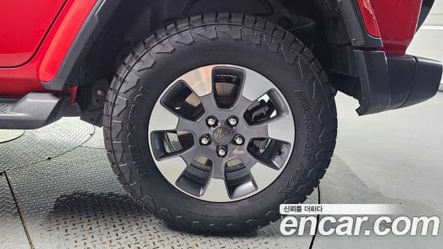 Jeep Wrangler 2021 — Photo 16/30