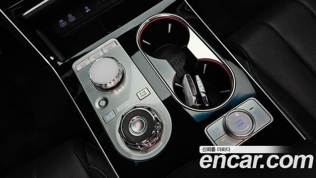 Genesis GV80 2024 — Photo 26/34
