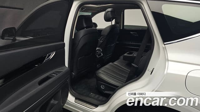 Genesis GV80 2024 — Photo 15/34