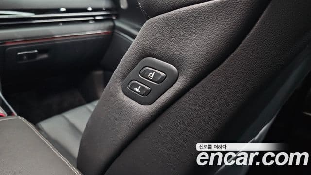 Genesis GV80 2024 — Photo 33/34