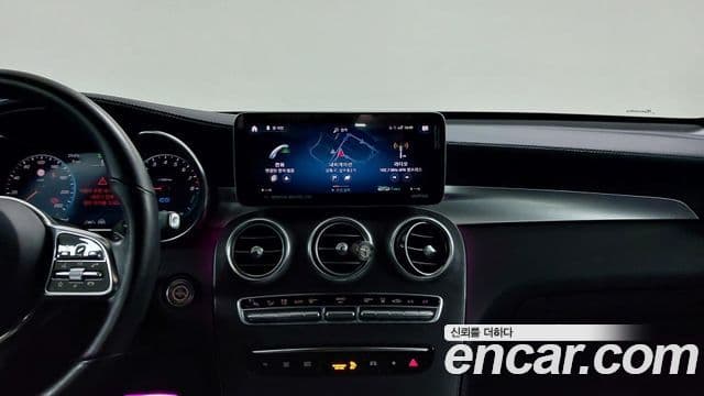 Mercedes-Benz GLC-Class 2022 — Şəkil 16/20