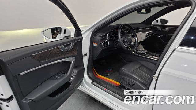 Audi A6 2021 — Şəkil 10/20