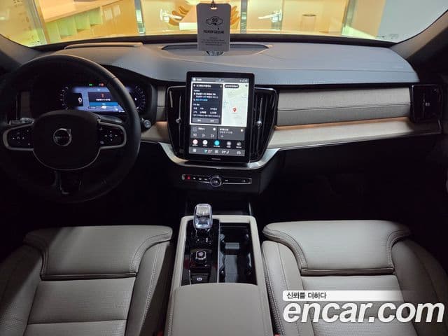 Volvo XC90 2026 — Şəkil 16/20