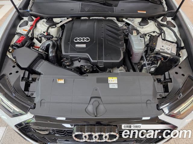 Audi A6 2022 — Şəkil 18/20