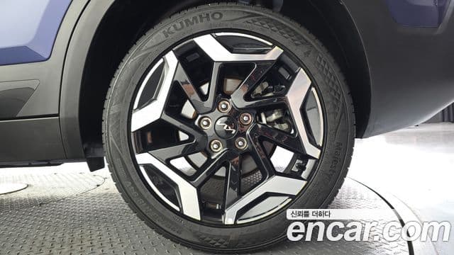 Kia Seltos 2025 — ფოტო 12/34