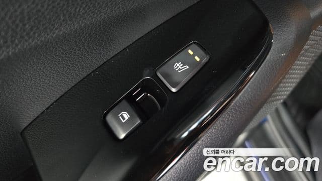 Kia Seltos 2025 — ფოტო 30/34